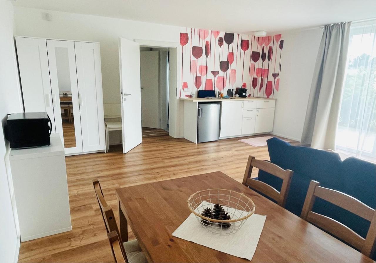 Palavske Domky Appartement Pasohlávky Buitenkant foto