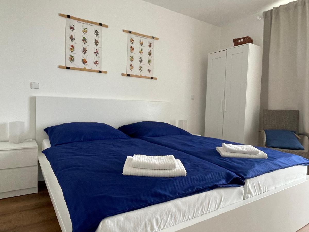 Palavske Domky Appartement Pasohlávky Buitenkant foto